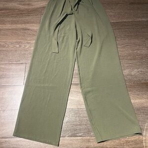 Zara wide leg Pants. NWT